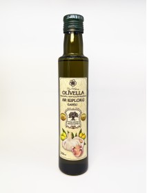 Olive oil with garlic extract